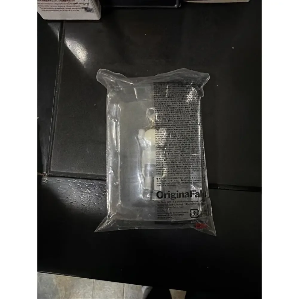 N/A originalfake kaws
